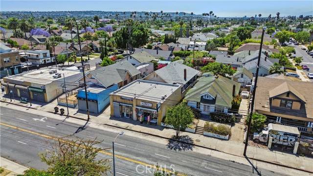 Los Angeles, CA 90018,2815 S Western AVE