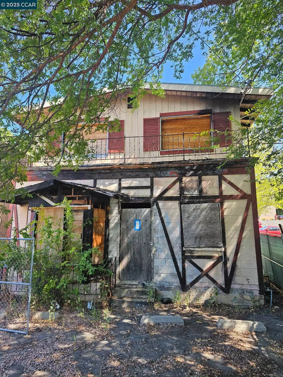 Lafayette, CA 94549,3462 Golden Gate WAY