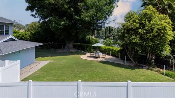 La Habra Heights, CA 90631,1232 Meadowland DR