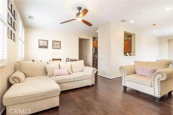 Canyon Country, CA 91351,27951 Avalon DR