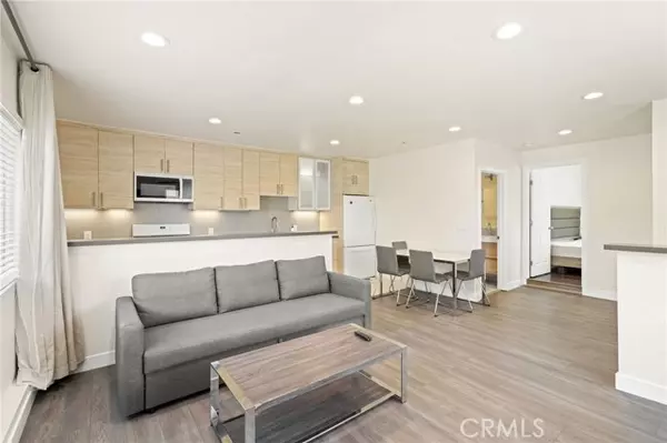 Granada Hills, CA 91344,11716 Paso Robles AVE