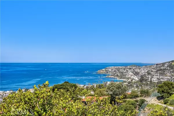 Laguna Beach, CA 92651,901 Summit DR