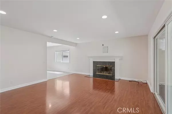 Northridge, CA 91325,17148 Stare ST