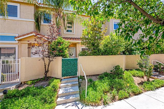 25748 Perlman PL B, Stevenson Ranch, CA 91381