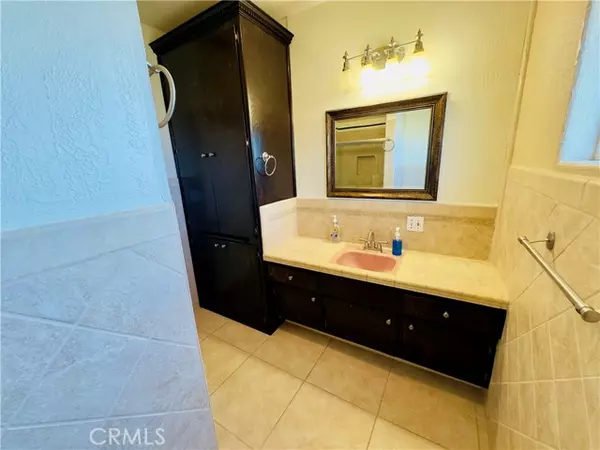 Hacienda Heights, CA 91745,14542 Los Robles AVE
