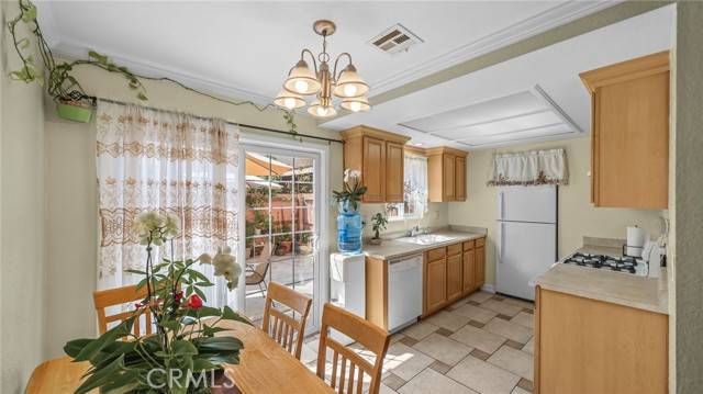 3856 Baldwin Park BLD B, Baldwin Park, CA 91706