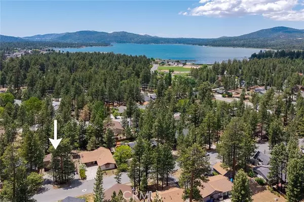 Big Bear Lake, CA 92315,438 Wren DR