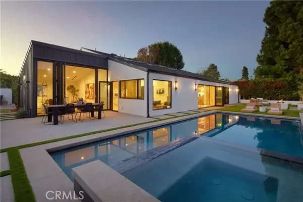 Newport Beach, CA 92660,1500 Lincoln LN