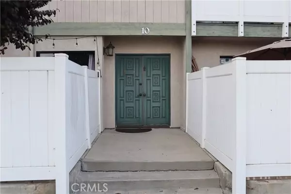 Canoga Park, CA 91304,8341 De Soto AVE 10