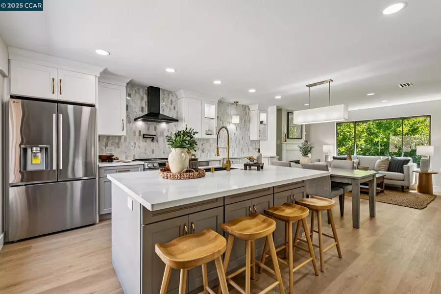 1736 Golden Rain Rd 2, Walnut Creek, CA 94595