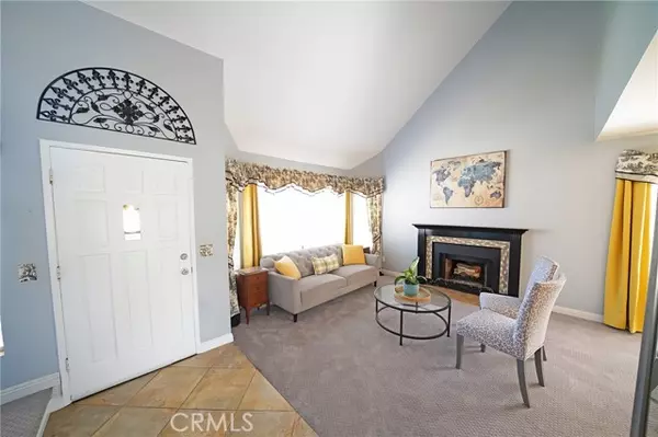 Canyon Country, CA 91351,20004 Kent LN