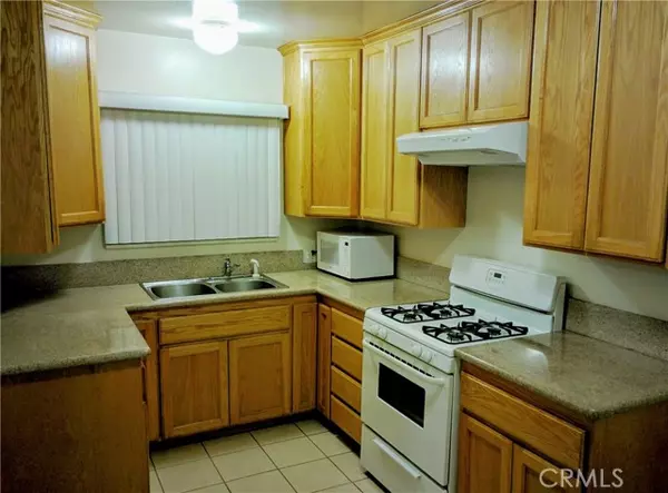 Downey, CA 90242,12843 Columbia WAY