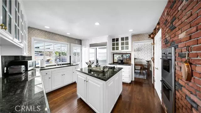 North Hollywood, CA 91602,4556 Beck AVE