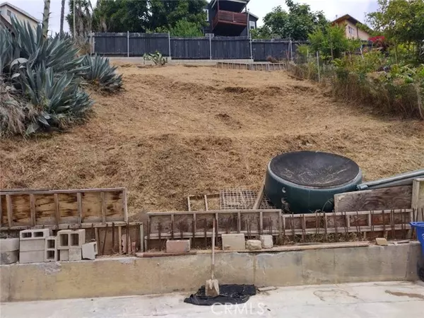 Los Angeles, CA 90063,1048 Geraghty AVE