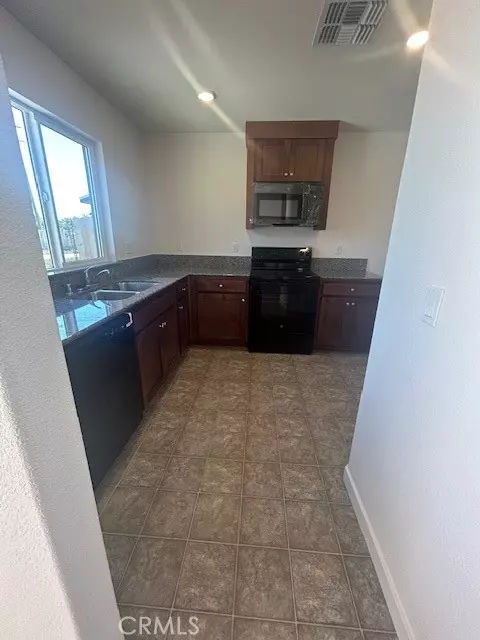 Merced, CA 95341,781 Brent CT