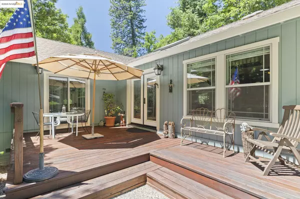 Twain Harte, CA 95383,23666 Buckeye CIR