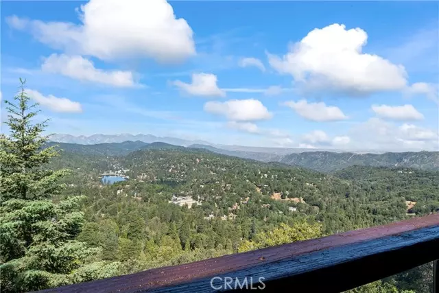 Crestline, CA 92325,716 Chamois DR