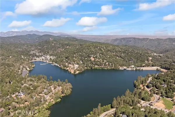 Crestline, CA 92325,716 Chamois DR