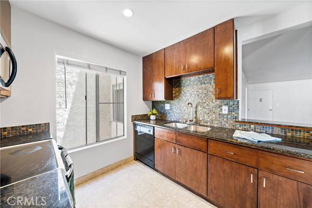 Culver City, CA 90230,8210 Summertime LN 210