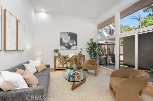 Palos Verdes Estates, CA 90274,105 Via Capay