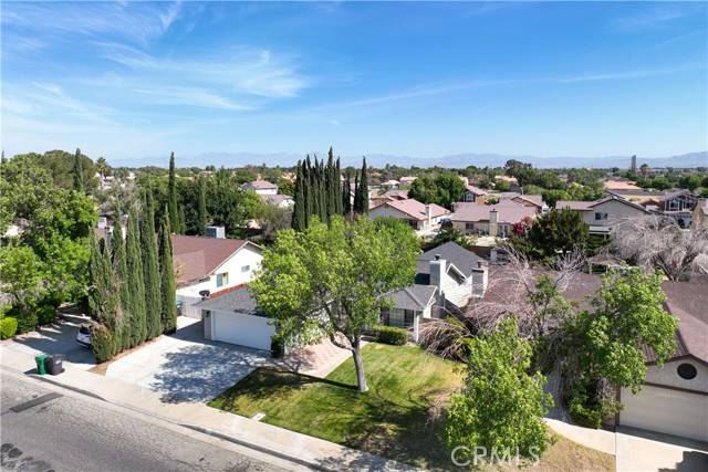 514 E Avenue J9, Lancaster, CA 93535