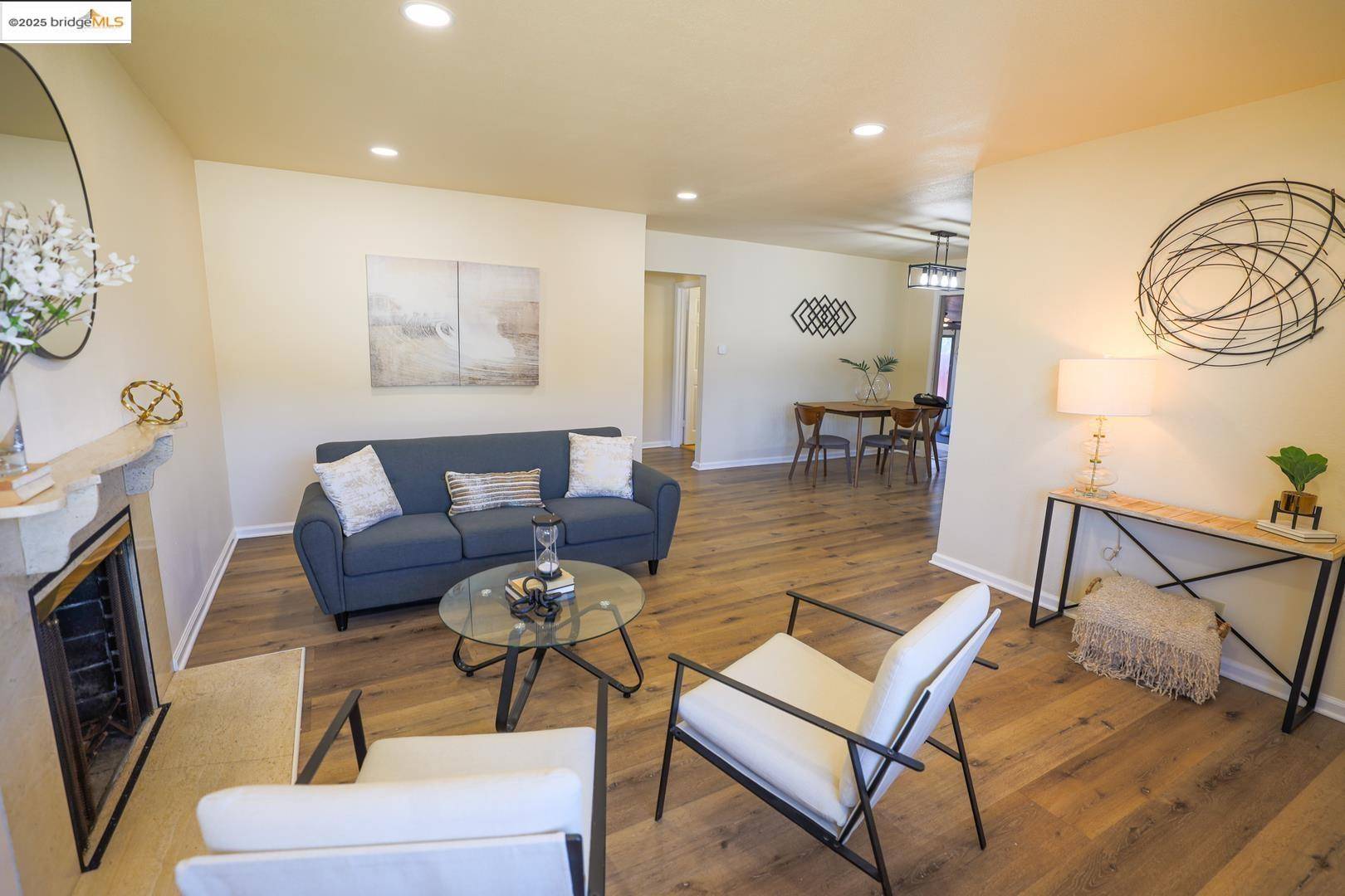 Richmond, CA 94806,2932 Gilma DR