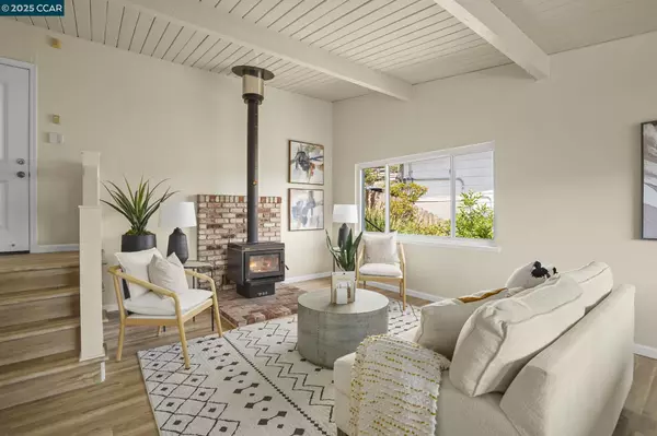 Richmond, CA 94803-2321,2835 Stephen Dr