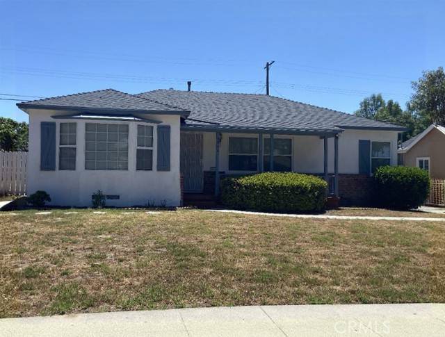 8920 Darby AVE, Northridge, CA 91325