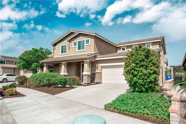 Jurupa Valley, CA 91752,6940 Lagoon CT