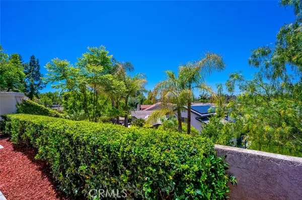 Laguna Niguel, CA 92677,4 Saint Martin