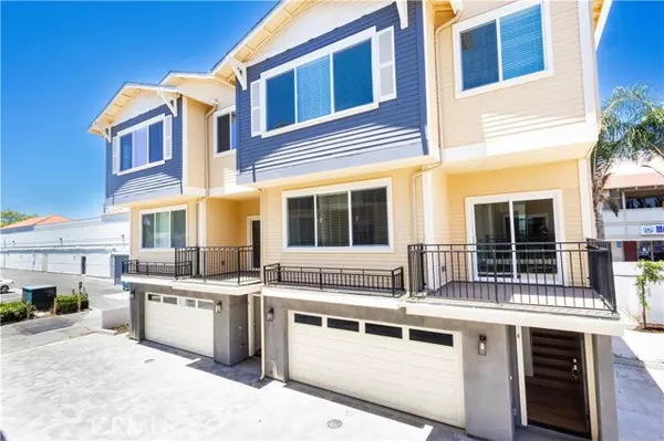 Tustin, CA 92780,1042 San Juan ST