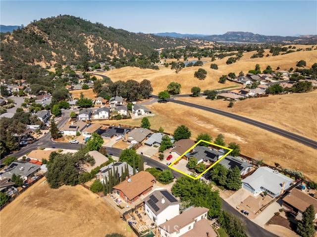 Paso Robles, CA 93446,4913 Sparrow Hawk LN