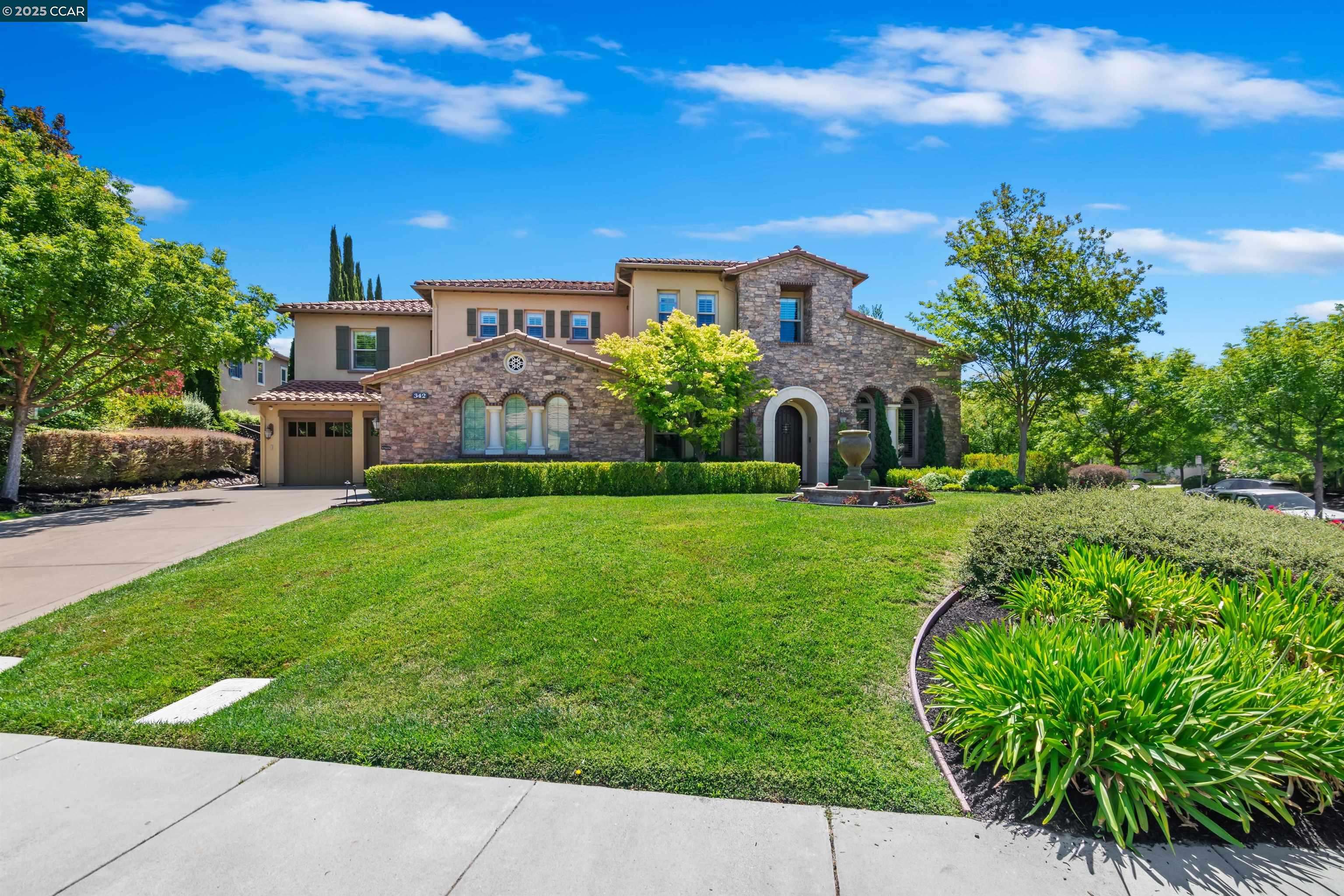 342 Golden Grass Dr, Alamo, CA 94507