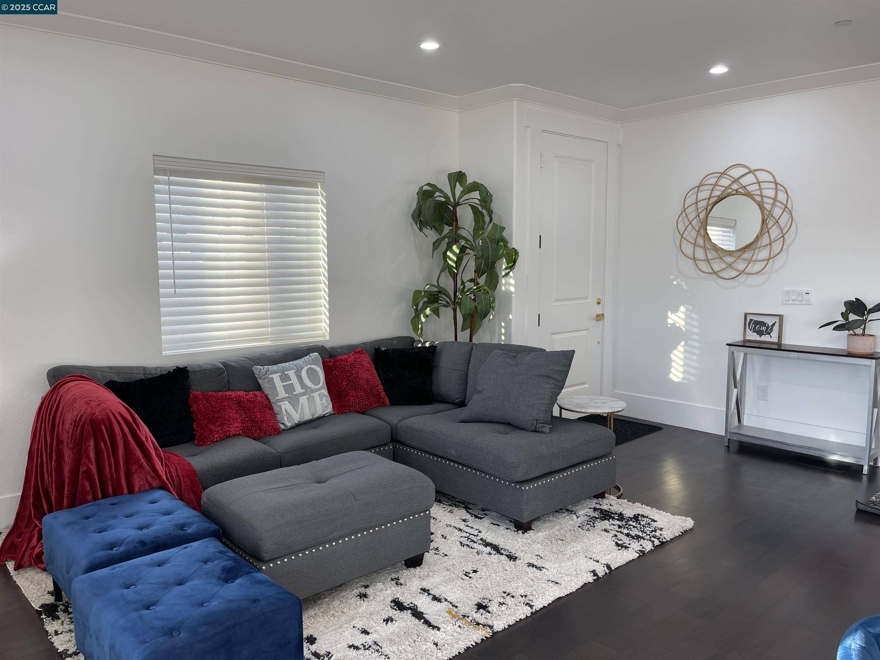 1060 Beacon st, Pittsburg, CA 94565