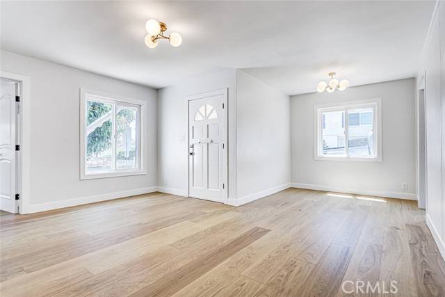 Manhattan Beach, CA 90266,708 S Redondo AVE