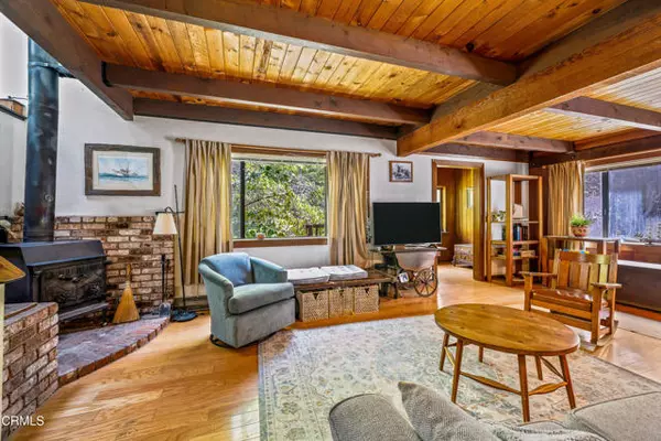 Mendocino, CA 95460,43150 Little Lake RD