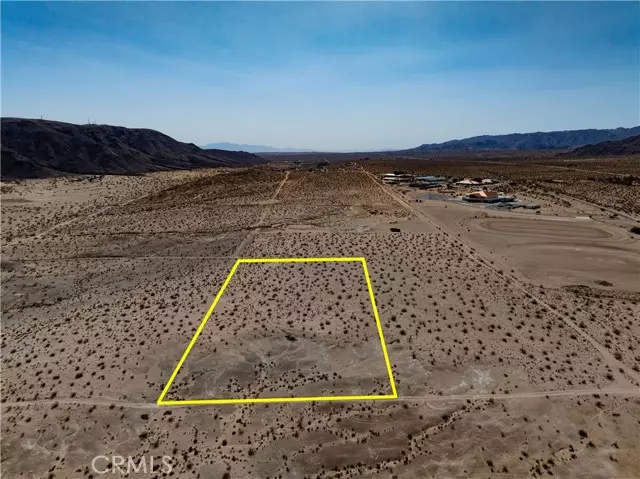 1142 Fran Lou LN, Joshua Tree, CA 92252