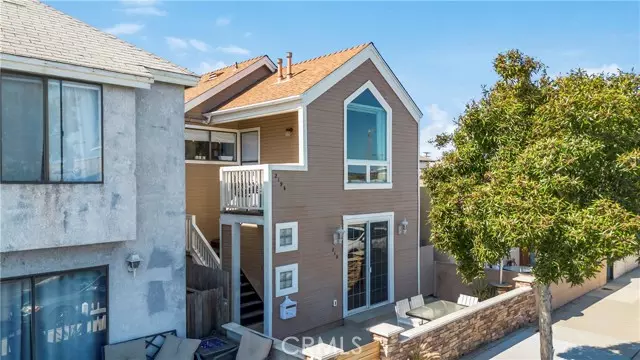 219 32nd ST, Newport Beach, CA 92663