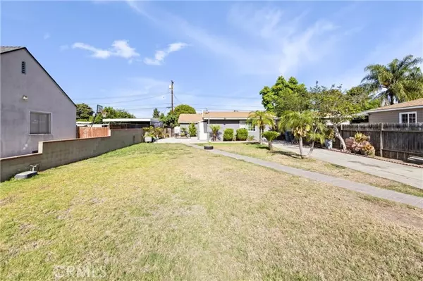 Buena Park, CA 90621,6362 Darlington AVE