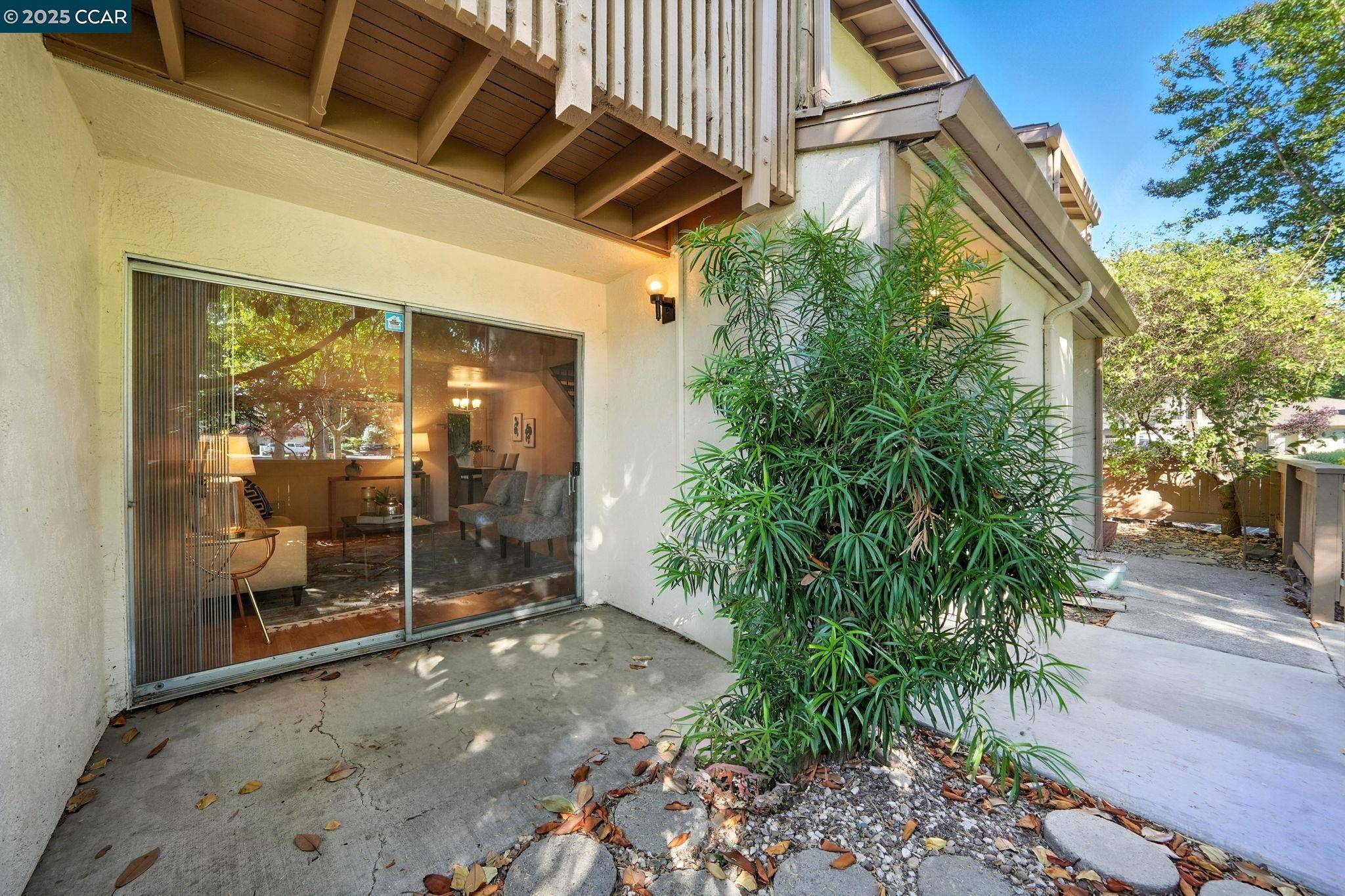 Walnut Creek, CA 94598,1861 Olmo WAY