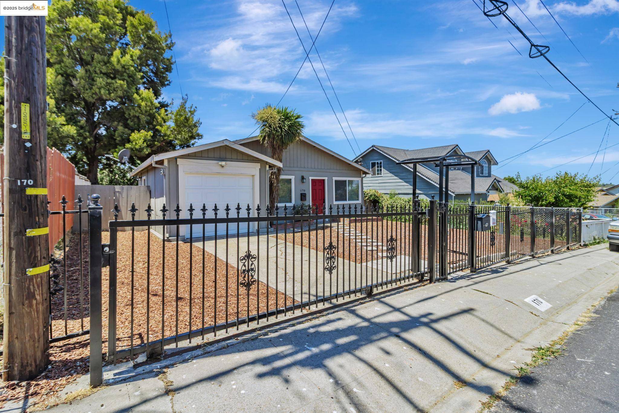 San Pablo, CA 94806,170 Linda Dr