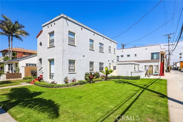 Seal Beach, CA 90740,112 114 4th ST