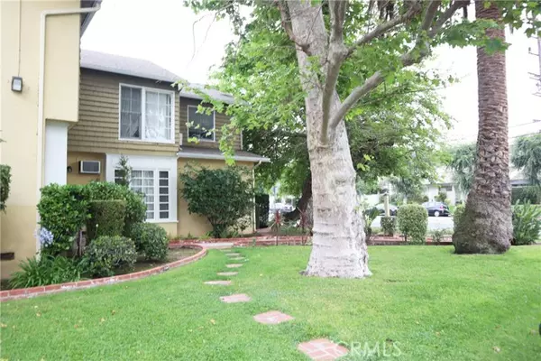 Studio City, CA 91604,11755 Moorpark ST