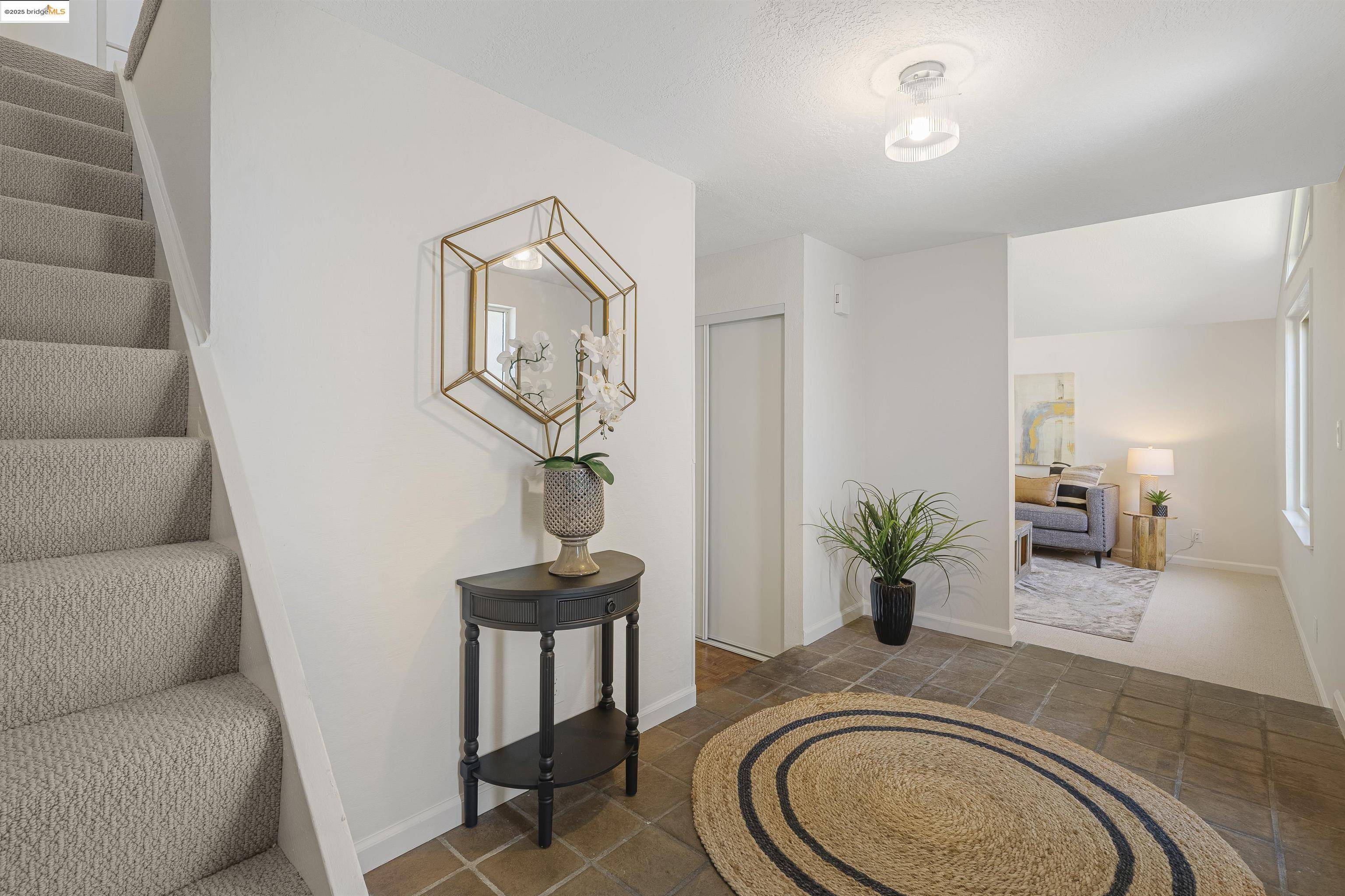 Hercules, CA 94547,160 Manzanita Pl
