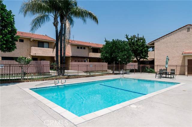 North Hollywood, CA 91606,6525 Cleon AVE 10