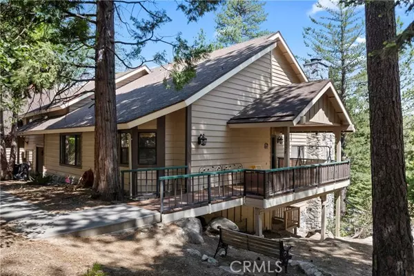 27528 Ashwood LN, Lake Arrowhead, CA 92352