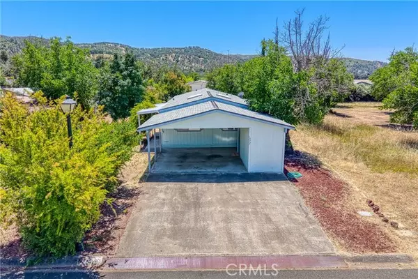 Clearlake Oaks, CA 95423,13937 Chestnut LN