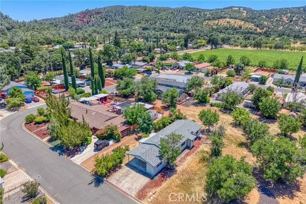 13937 Chestnut LN, Clearlake Oaks, CA 95423