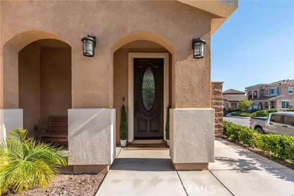Rialto, CA 92376,691 Lourdes LN