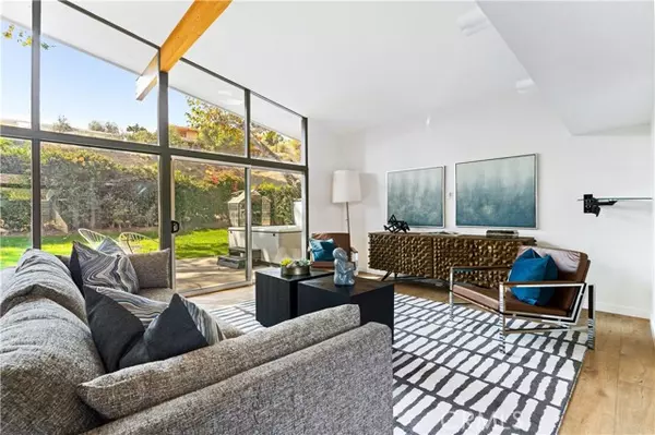Malibu, CA 90265,6225 Frondosa DR